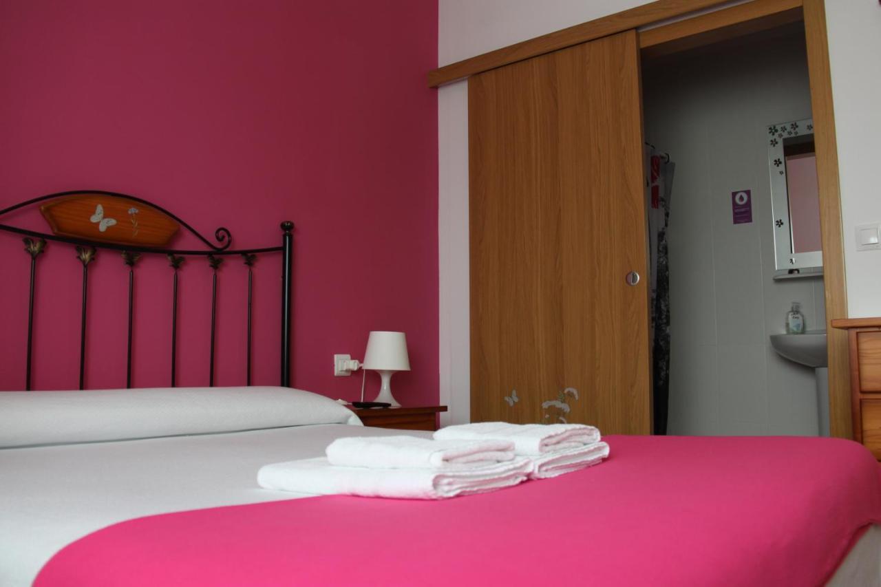 Venecia Bed&Breakfast Villafranca Del Bierzo Bagian luar foto