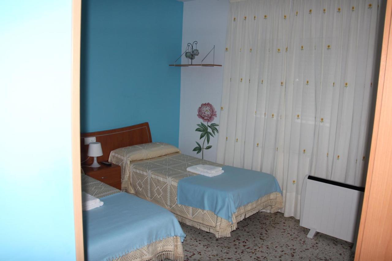 Venecia Bed&Breakfast Villafranca Del Bierzo Bagian luar foto