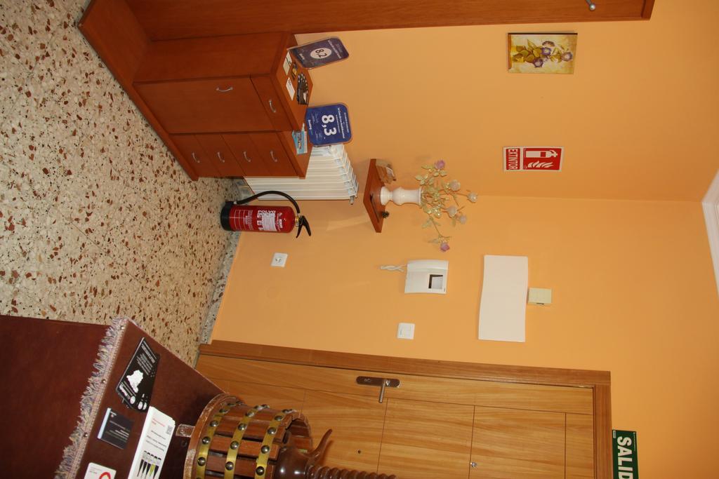 Venecia Bed&Breakfast Villafranca Del Bierzo Bagian luar foto